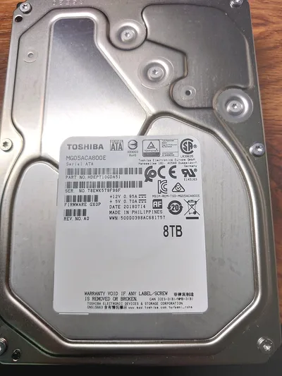 Toshiba MG05ACA800E